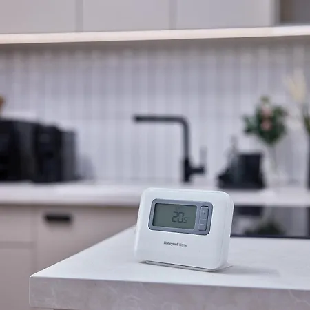 Stylish In Wine Town *