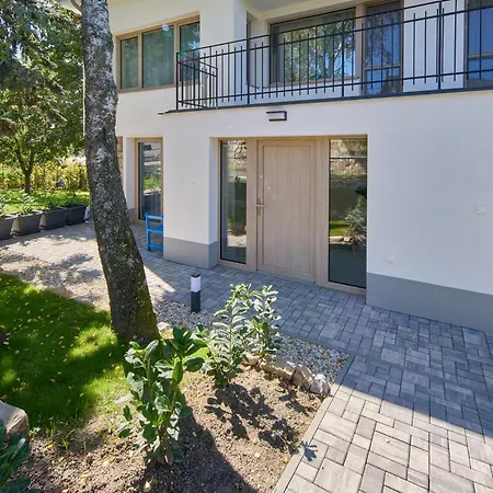 Stylish In Wine Town * Modra